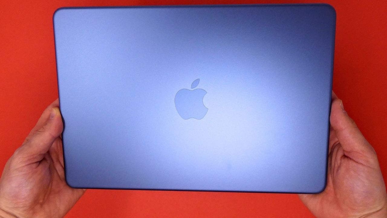 Apple Did the Unthinkable: $600 MacBook Neo Unboxing and FIRST LOOK