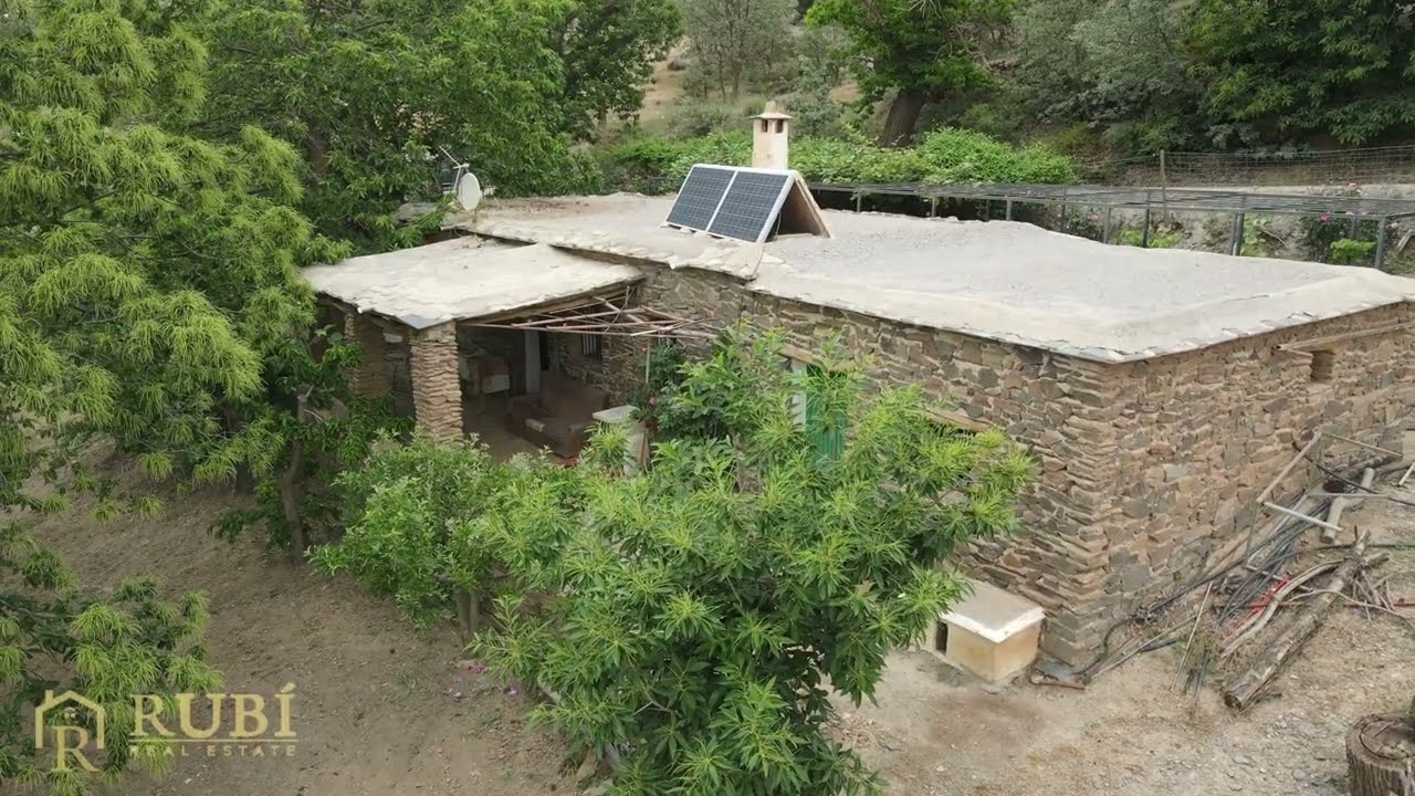 SOLD Cáñar-Las Alpujarras. Mountain cortijo for sale in The Alpujarras - Cáñar.