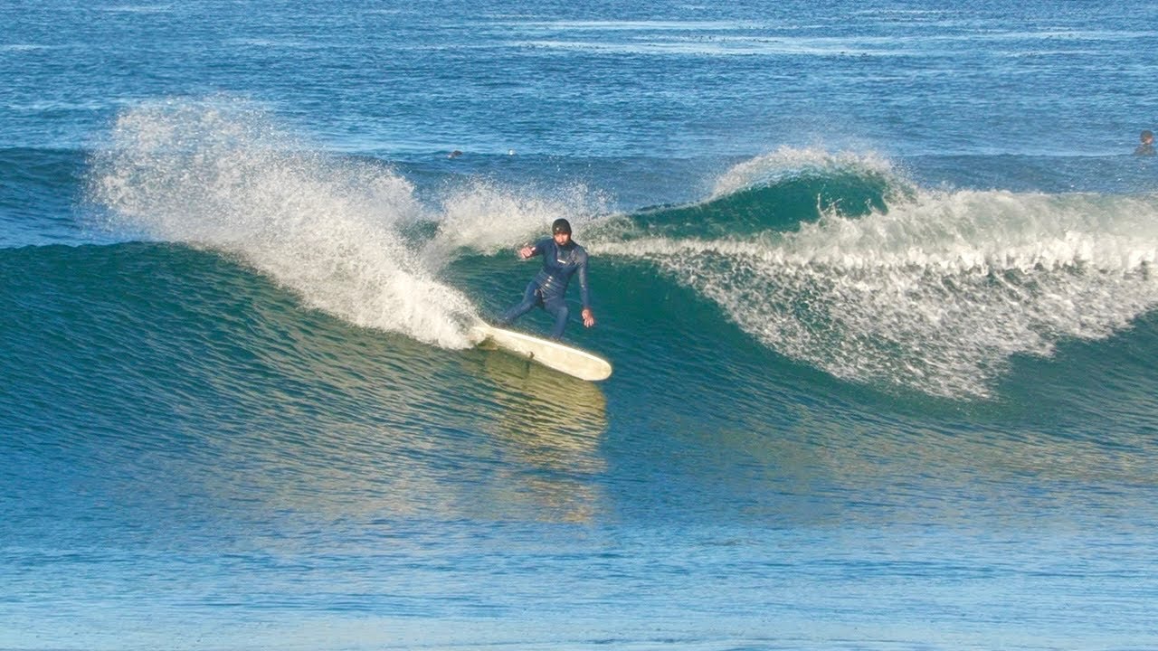 Clean morning waves and Alternative boards at Cardiff Reef!