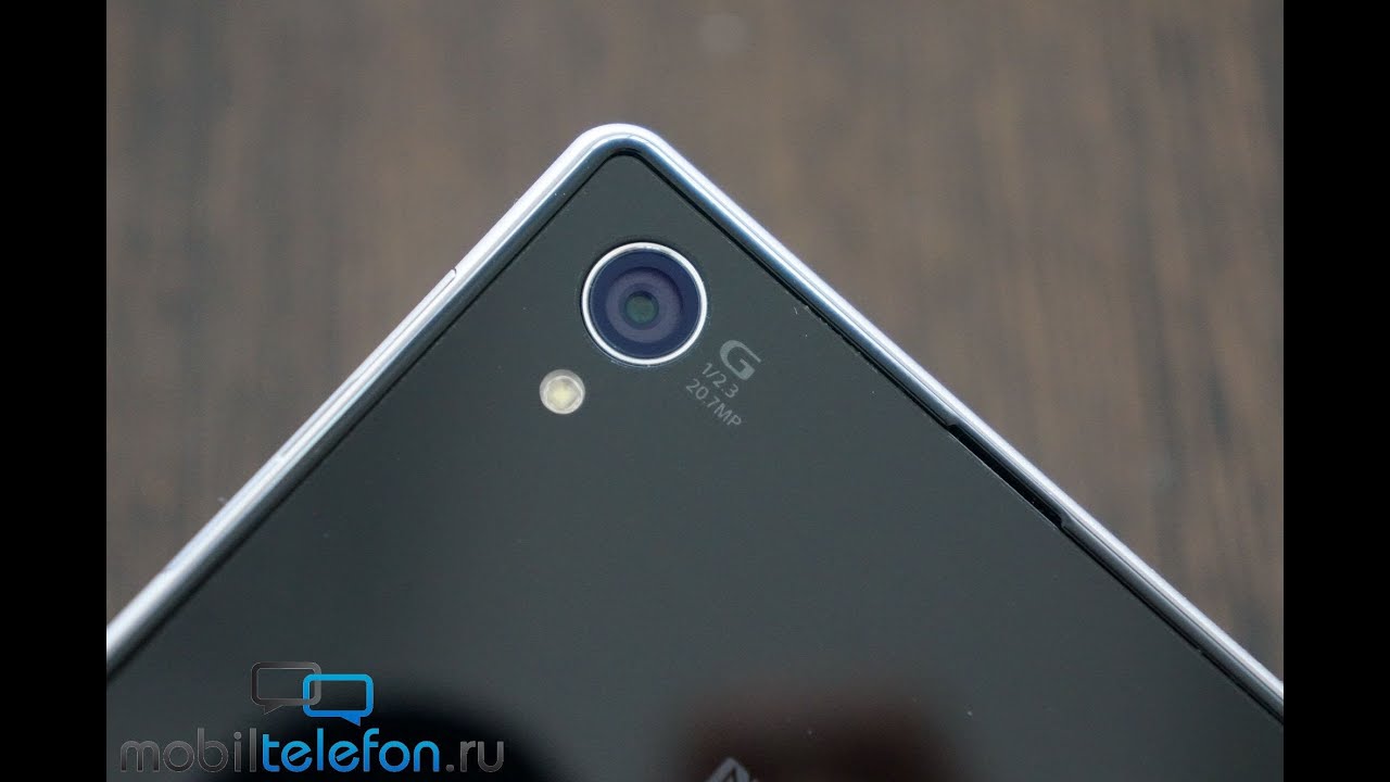 Распаковка Sony Xperia Z1 в черном цвете (unboxing)