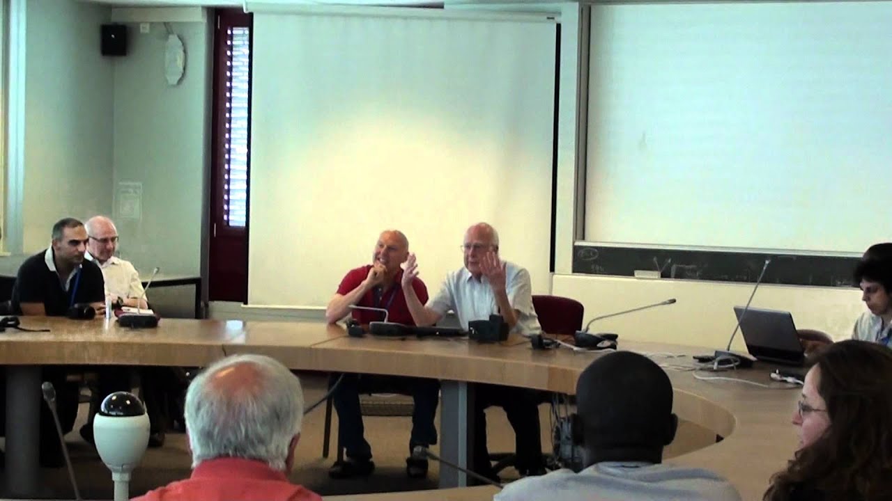 Peter Higgs gives a lecture at CERN july 3 2012