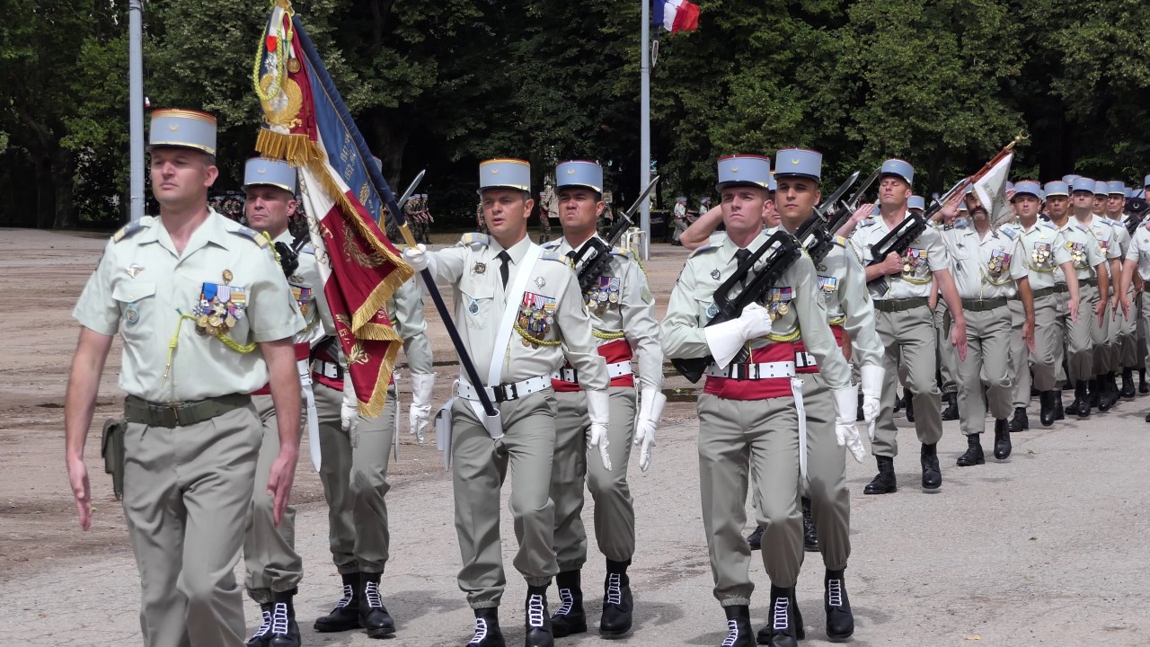Défilé de la prise d'arme du 1er RT - Epinal - 30 Juin 2017
