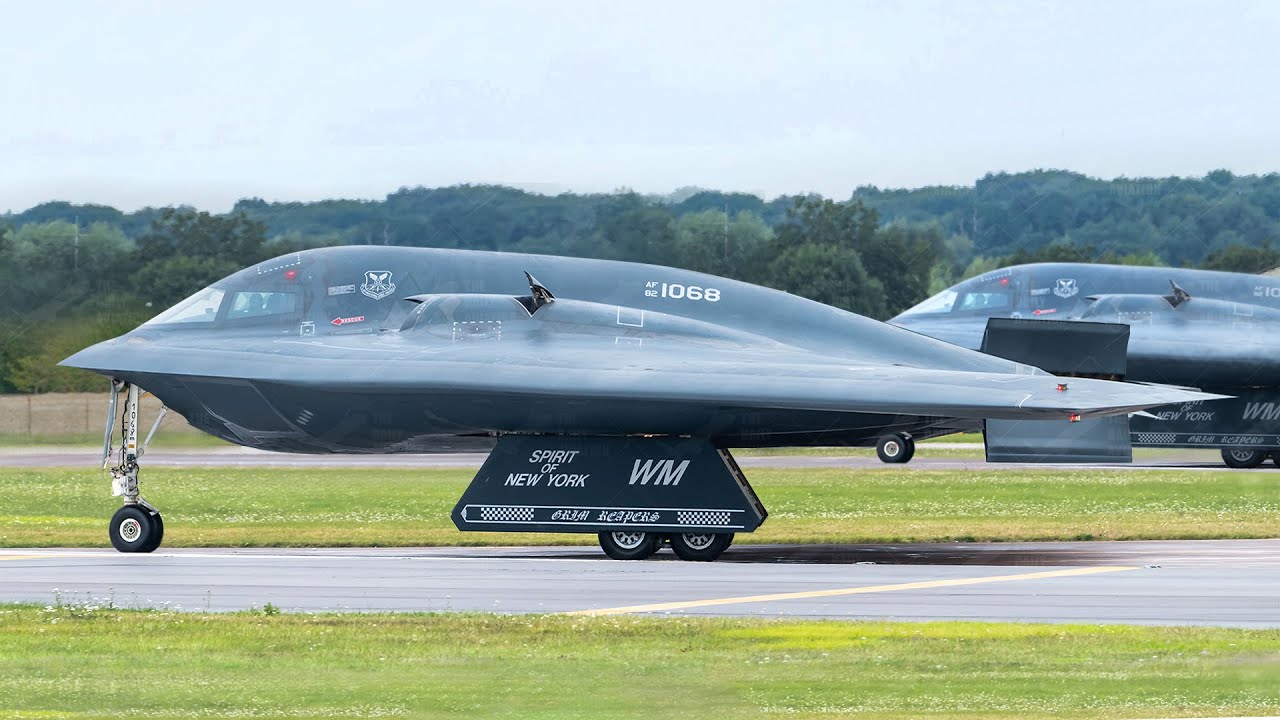 US Massive $2 Billion Stealth Plane Prepare for Loud Take Off at Full Throttle