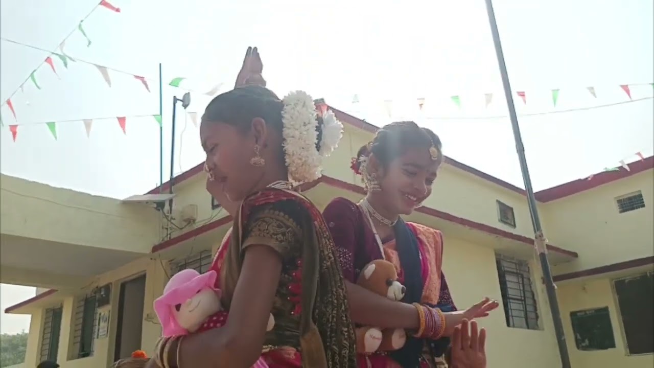 सुया घे ग दाभान घे# भारुड#entertainment#dance#viralvideo#school 