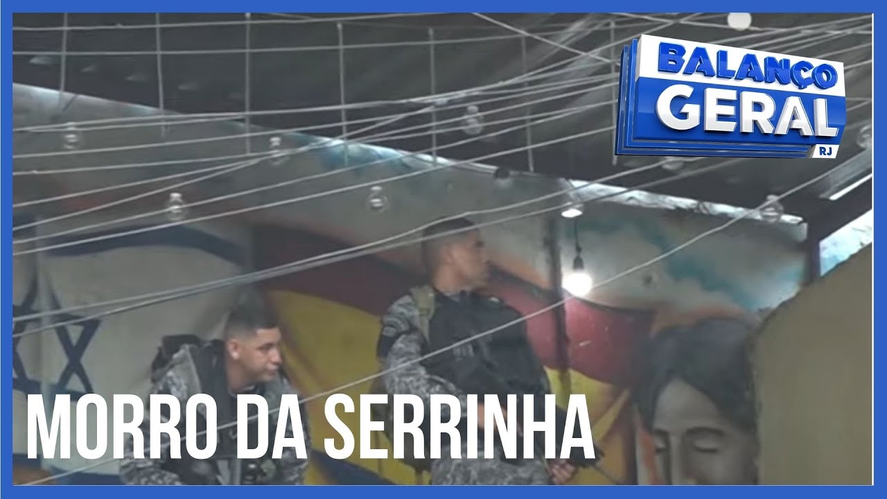 OPERAÇÃO DA PM APREENDEU FUZIL E DROGAS NO MORRO DA SERRINHA