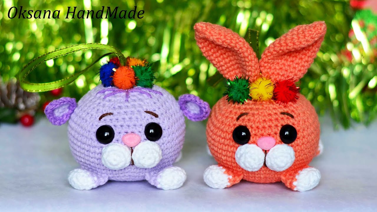 1/2 Игрушка на Елку Котенок и Кролик. Мастер класс и схема. Символ 2023