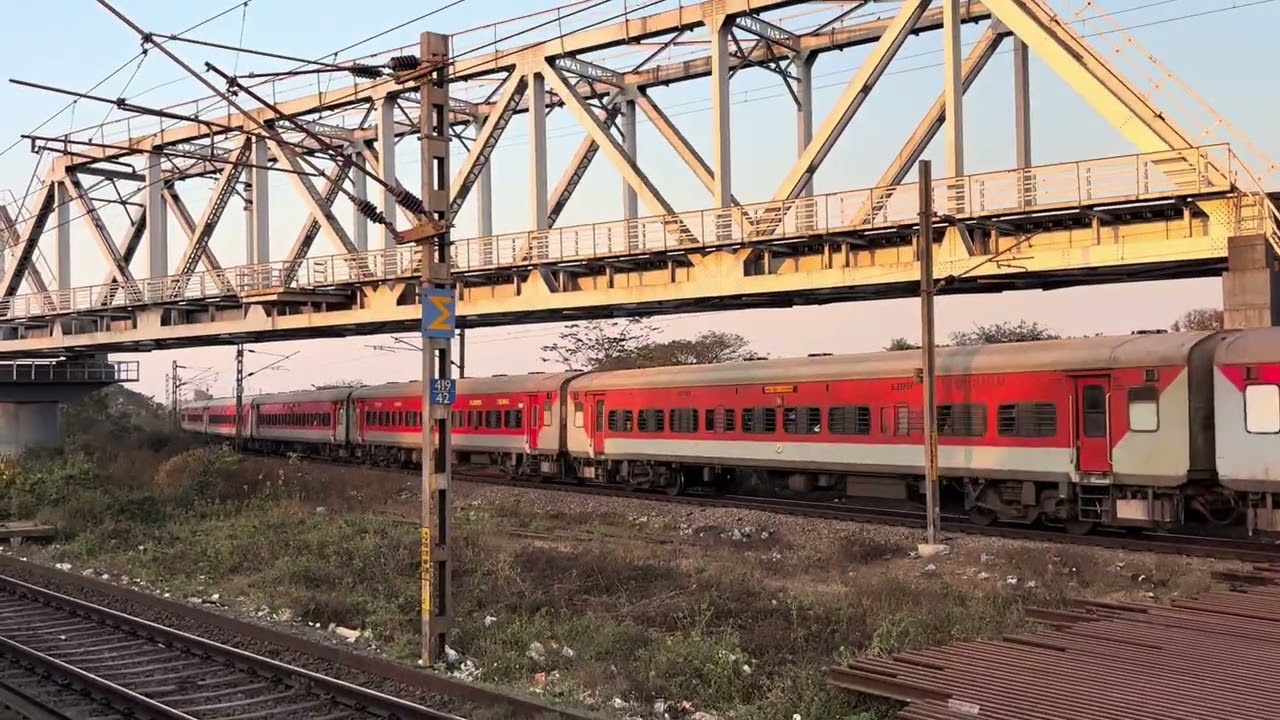 1st Duronto Express of Odisha || ExploringmycountryIndia/Indian Railways/Train Videos/Travel/Wap7 ||