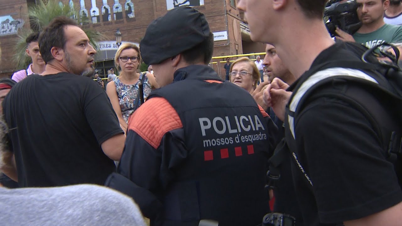 Agreden en la Ciutadella a un cámara de Telemadrid al confundirlo con TV3