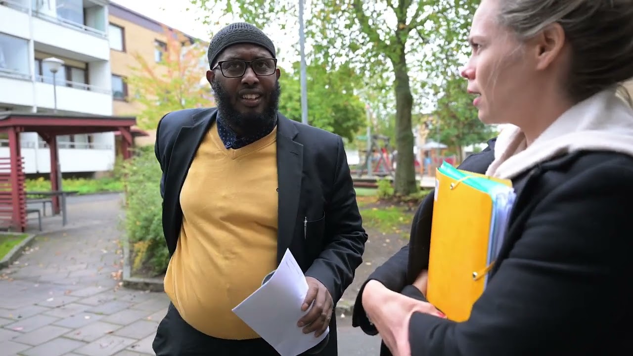Miljoner skulle gå till läxhjälp – gick till resor, mobiler och privata skulder