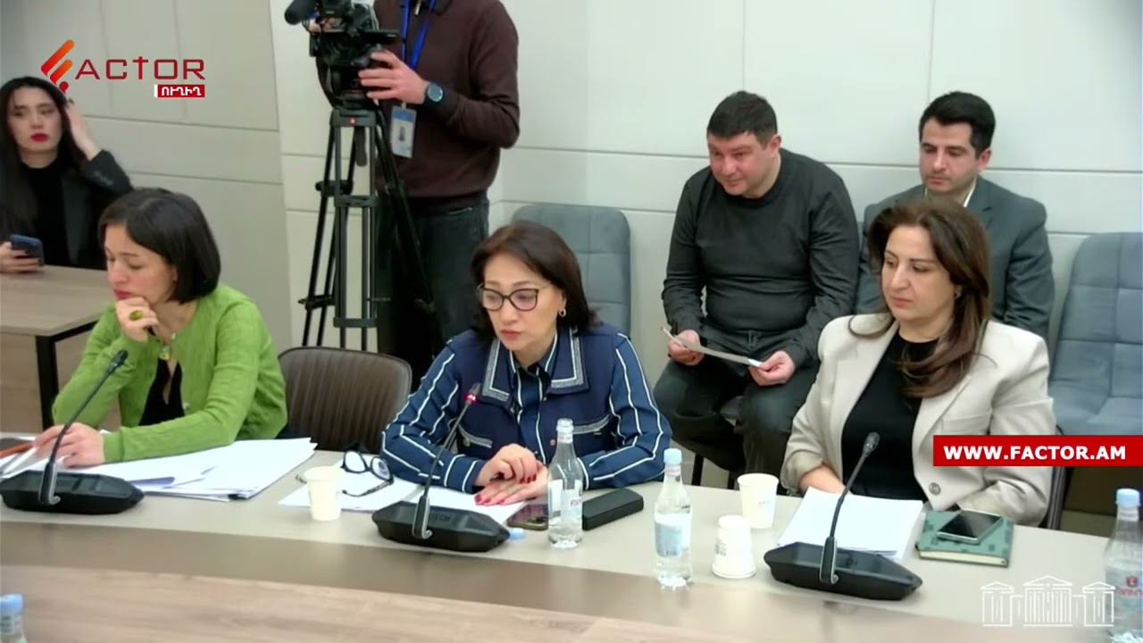 Դուք չգիտե՞ք՝ ինչու է անհնար խոսել Մայր Աթոռի ներկայացուցիչների հետ․ Ղազարյանը՝ Լիլիթ Գալստյանին