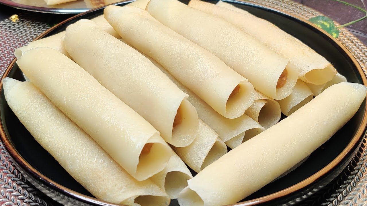 সুজি দিয়ে তৈরি এই নরম তুলতুলে পাটিসাপটা পিঠা রেসিপি মুখে দিলেই মিলিয়ে যাবে/Patishapta Pitha Recipe