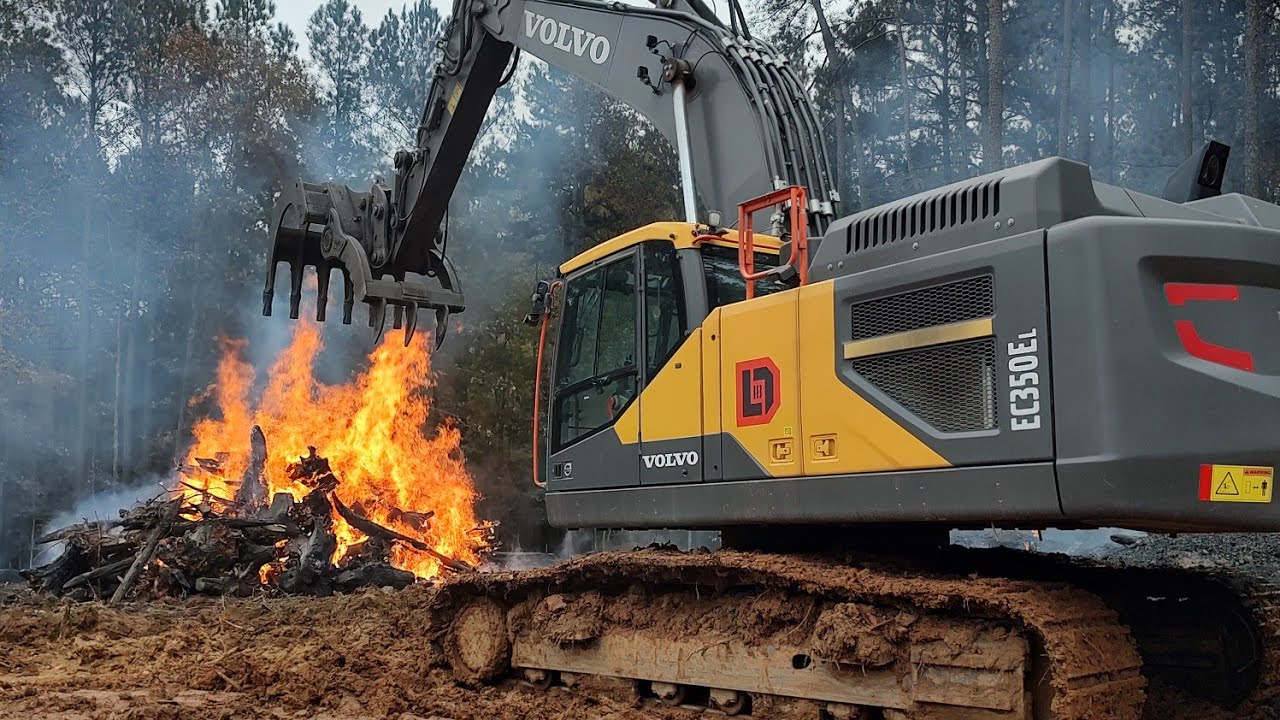 Its A Good Day To Burn All This Mess!