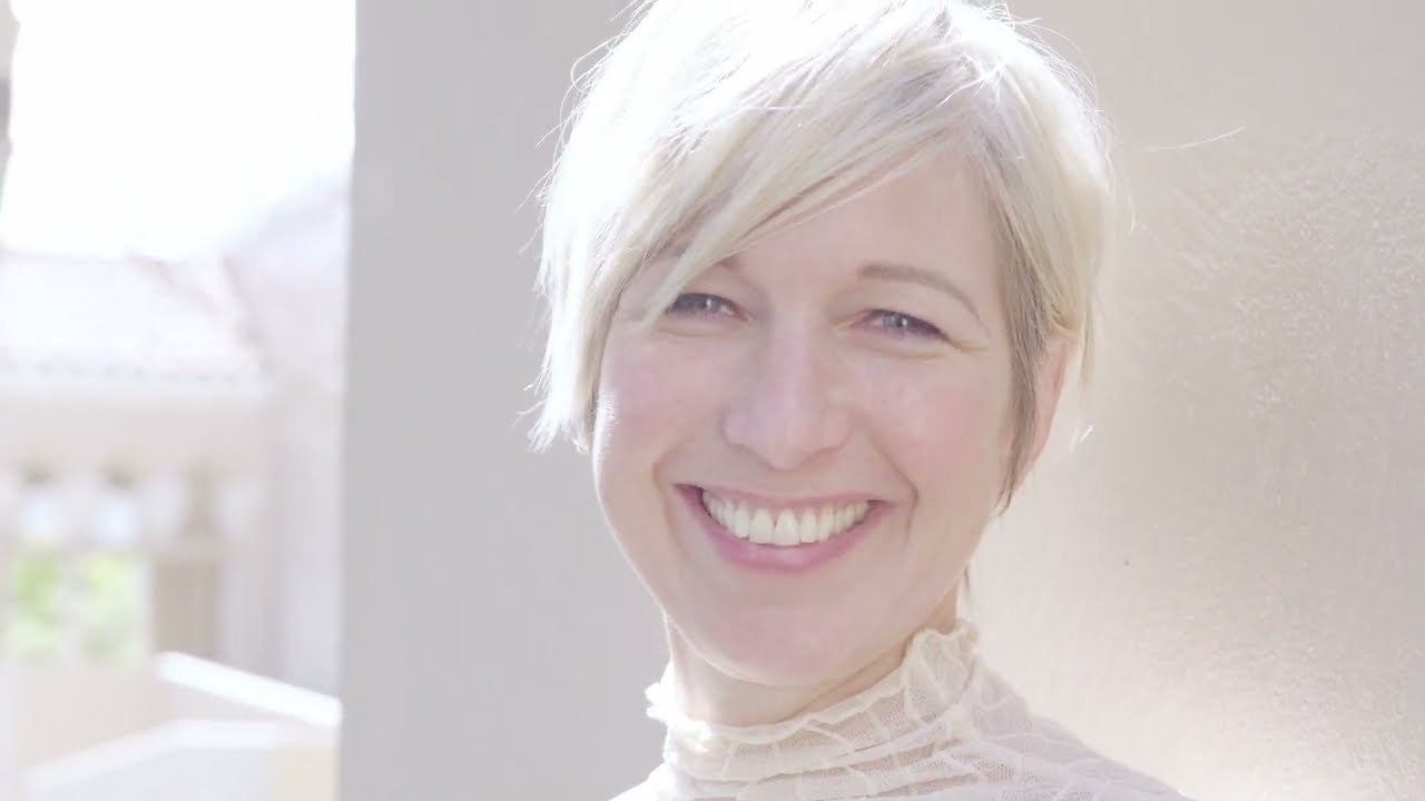 Teaching People How to Cut Their Own Hair with Jayne Matthews