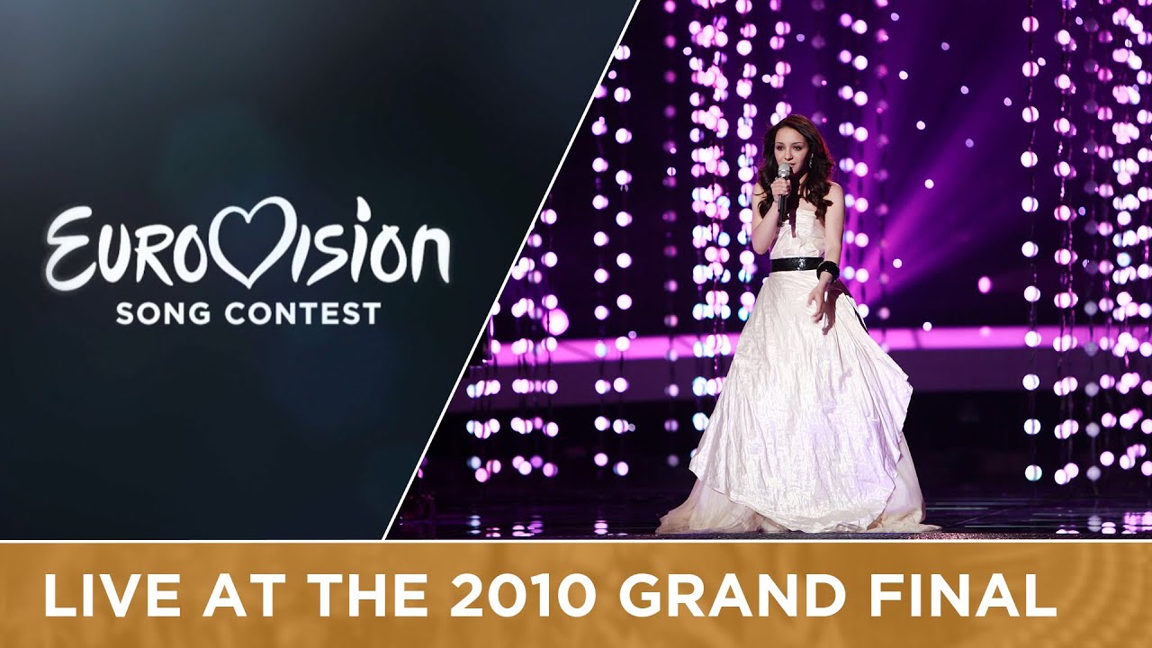 Filipa Azevedo - H&aacute; Dias Assim (LIVE) | Portugal 🇵🇹 | Grand Final | Eurovision 2010