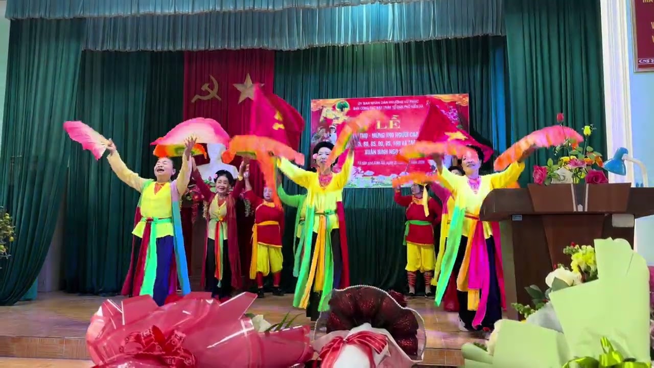 mừng đảng mừng xuân