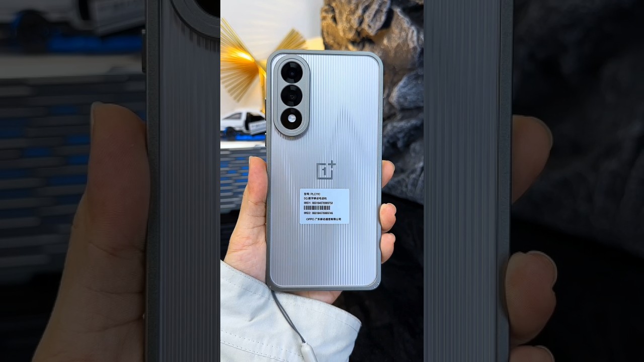 OnePlus Nord 5 I want a bare phone but still feel safe! Choose a metal frame protective case
