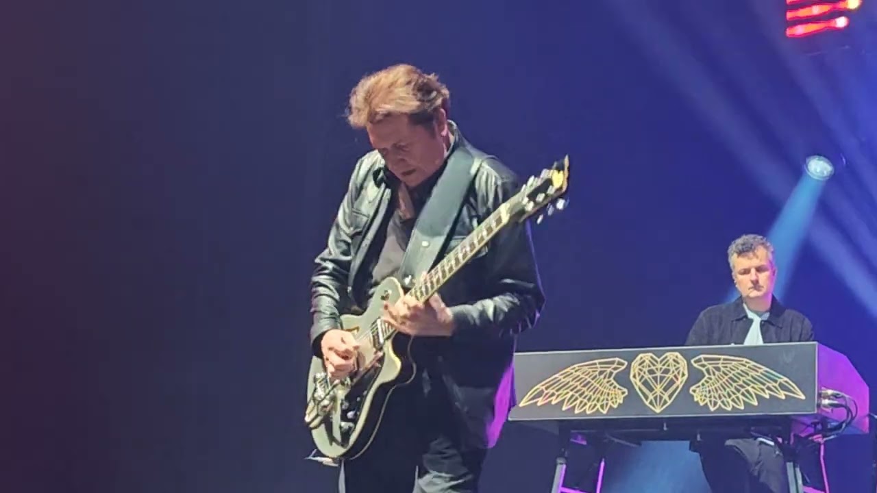 SIMPLE MINDS - SEE THE LIGHTS - Zénith de Nantes 16/04/2024