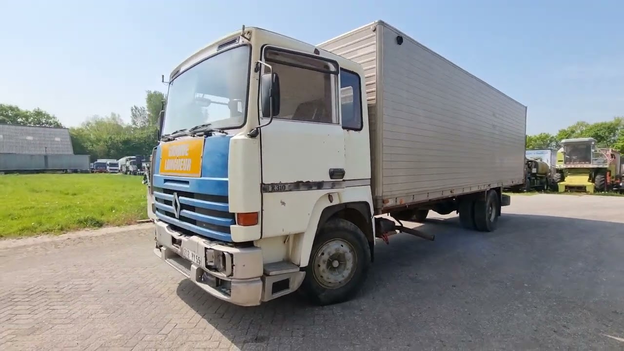 Renault R310 - Closed box truck - Mosterttrading