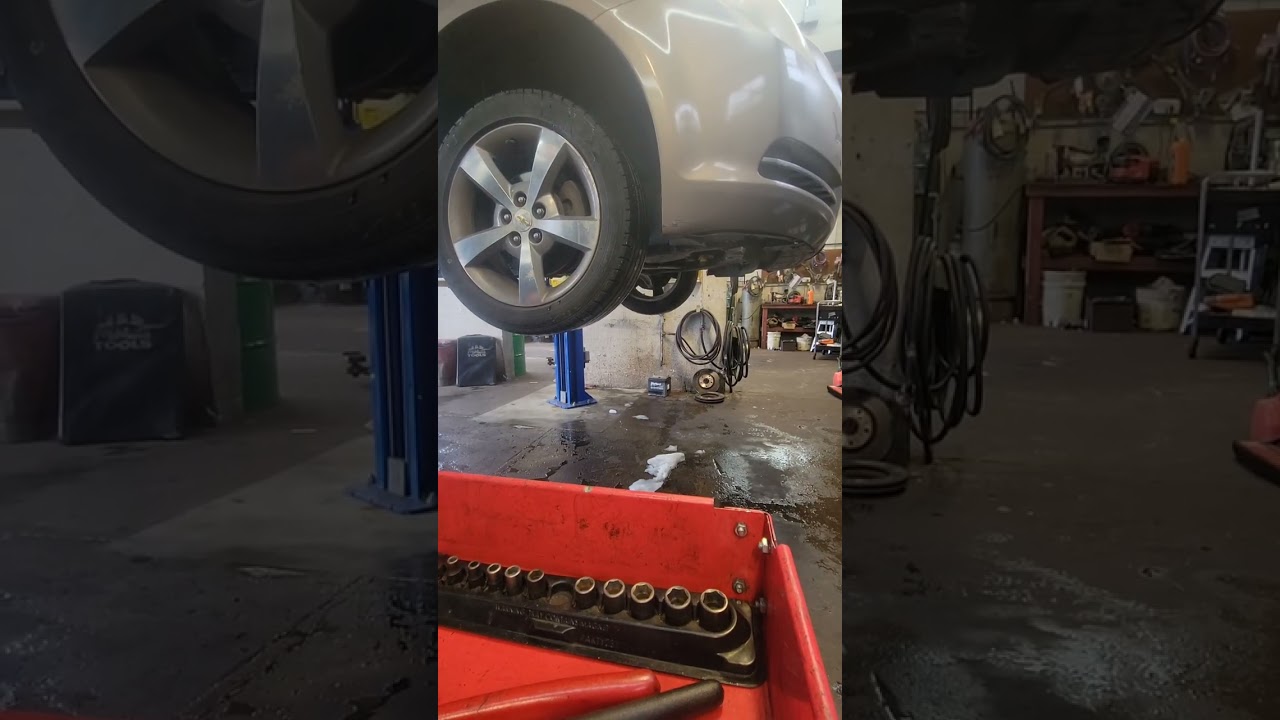 2008 Chevy malibu headlight bulb replacement 