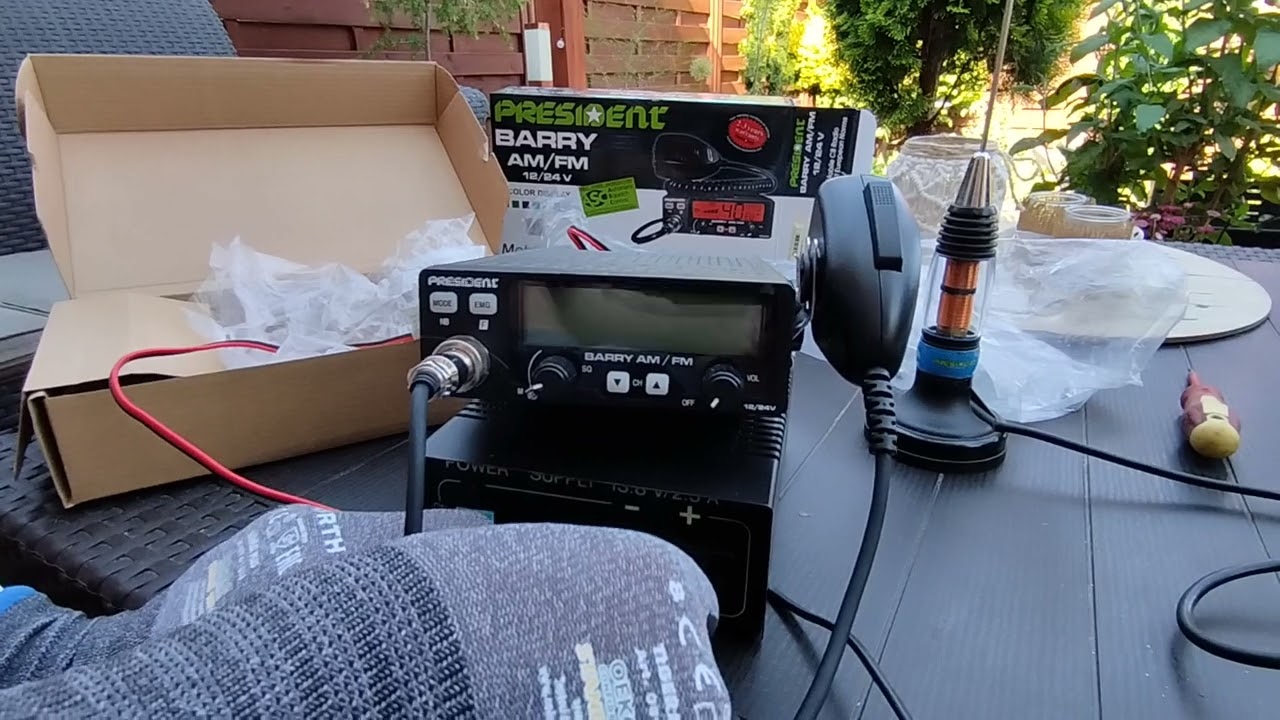 CB RADIO PRESIDENT BARRY