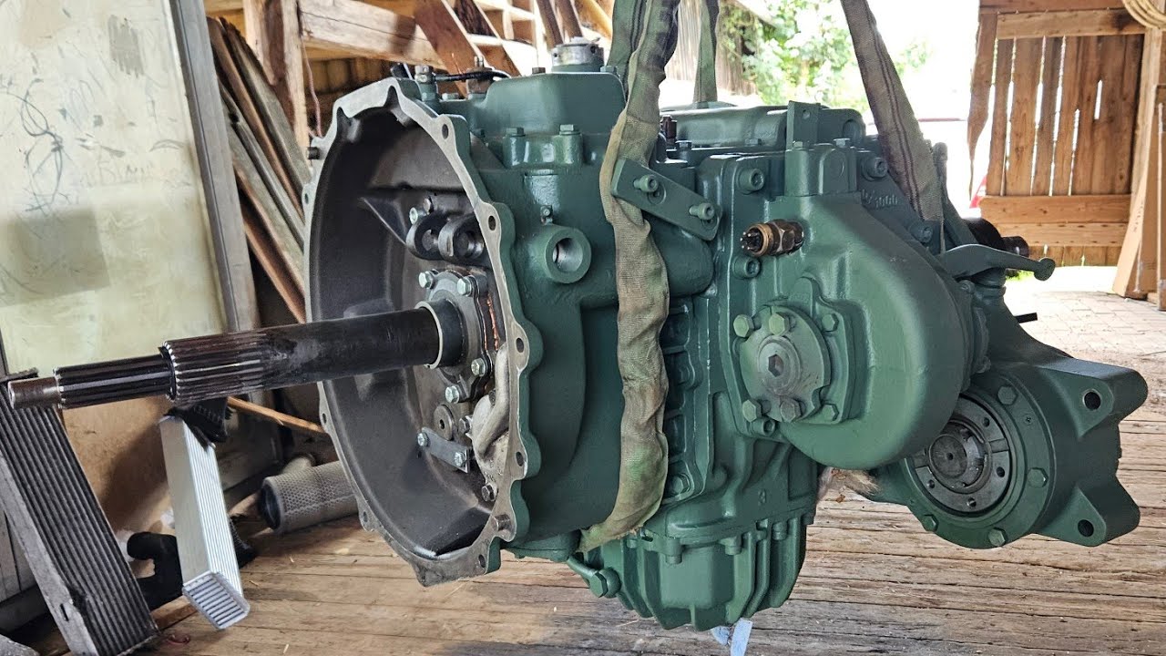 MB-trac 1000 #18: Getriebe einbauen und Hydraulikzylinder schweißen!