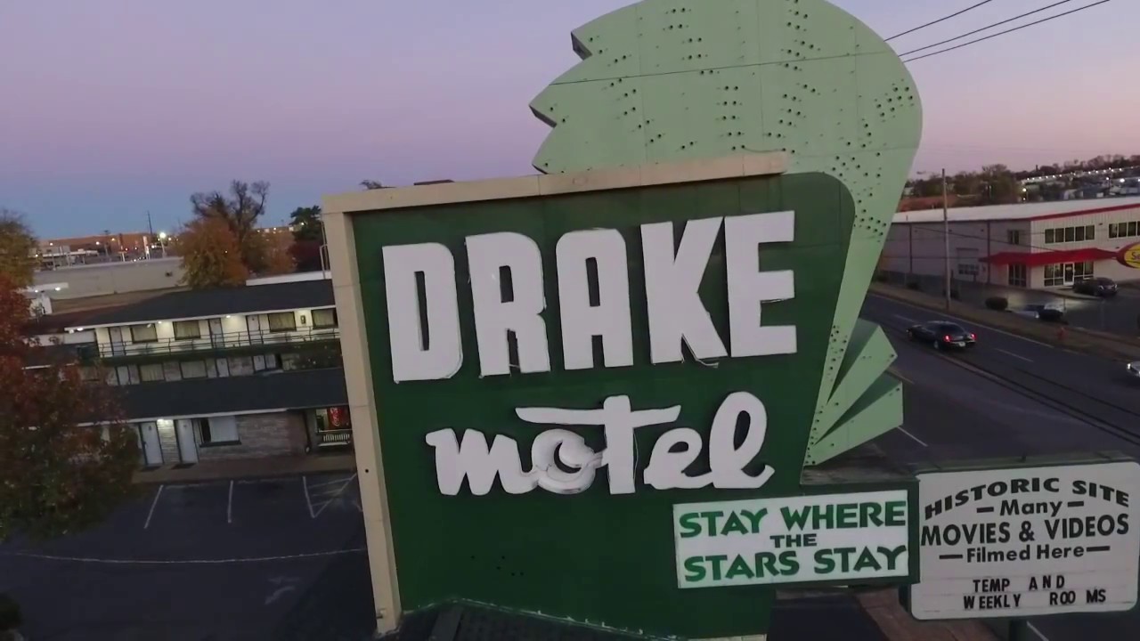 DSG 50 Daily Spa Guy Visits Grave of Eddie Rabbitt and The Drake Motel