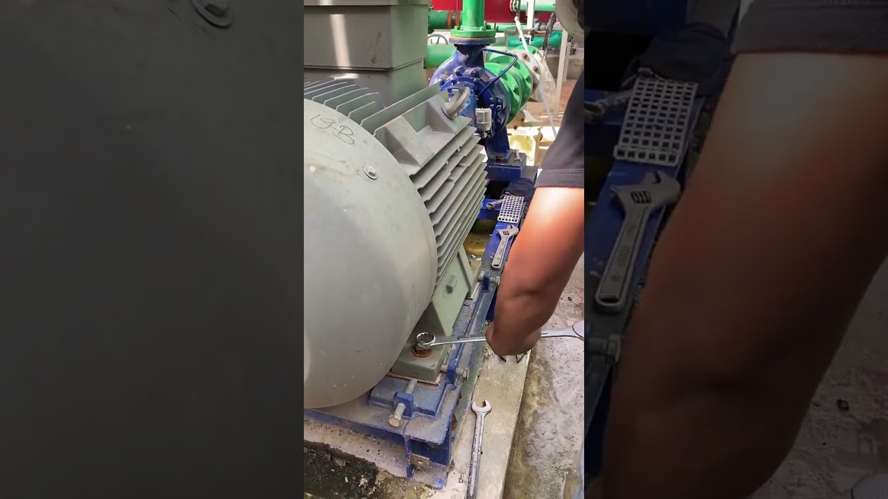 Heavy duty electric motor alignment setup #setup #alignment#heavydutyequipment #electrical#motor