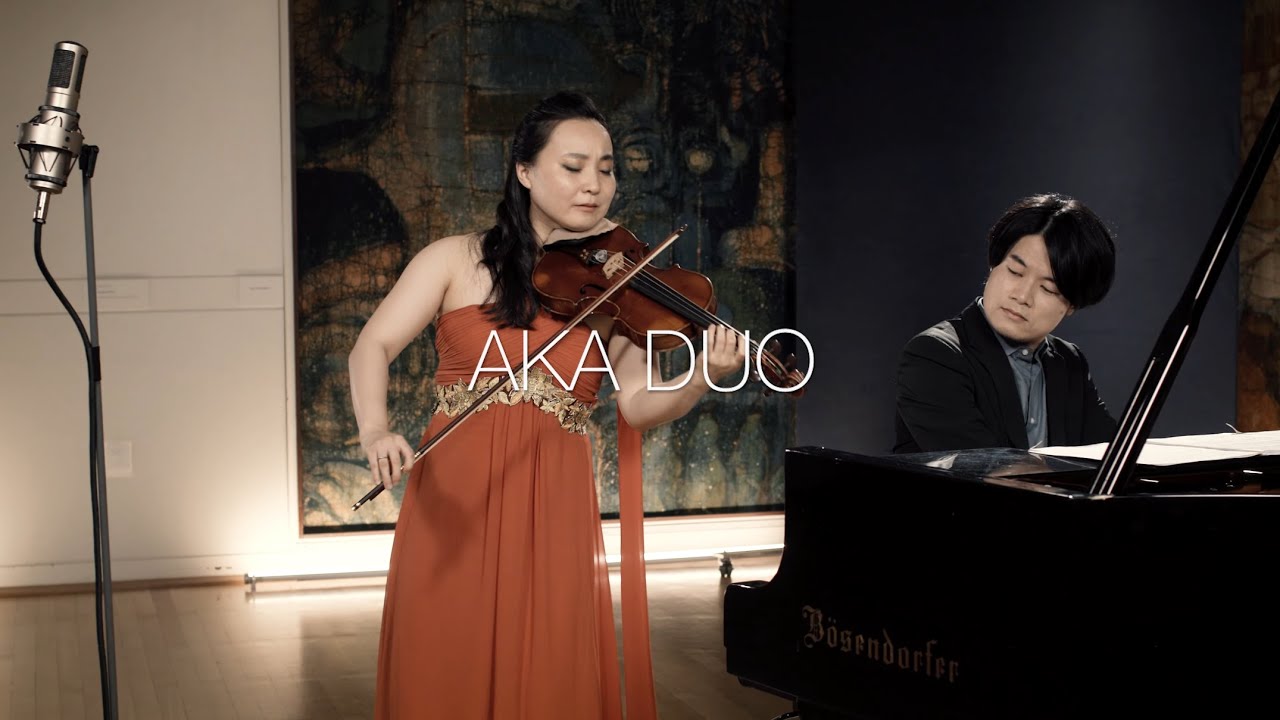 mdw Artist Portrait: Aka Duo