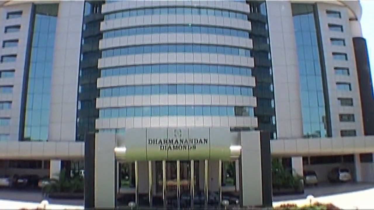 http://www.dharamhk.com Diamond Factory Video
