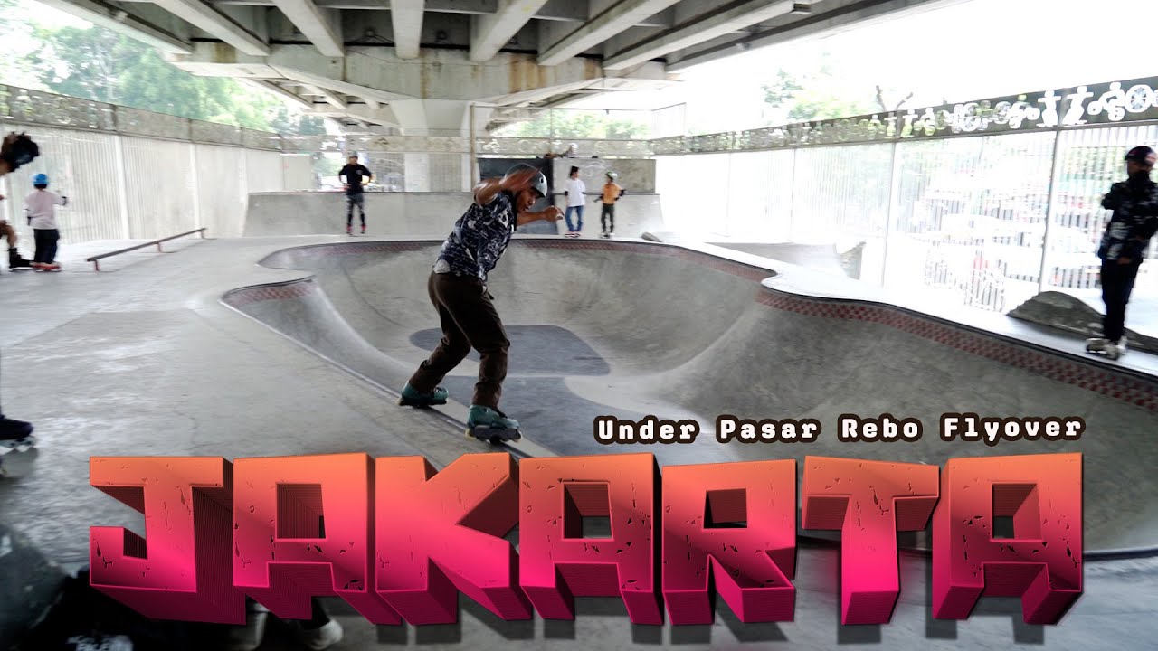 1 minute skatepark guide East Jakarta, Indonesia Under the Pasar Rebo Flyover.