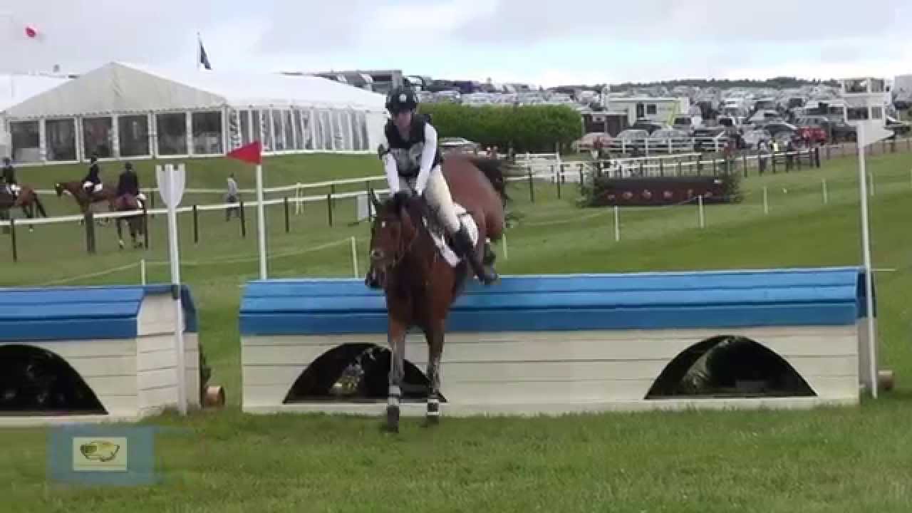 Barbury Castle 2014: CIC 2 Star Cross Country
