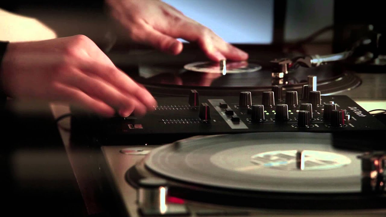 DIF-1s - DJ TECH  (Dj Mandrayq IDA WORLD CHAMP)