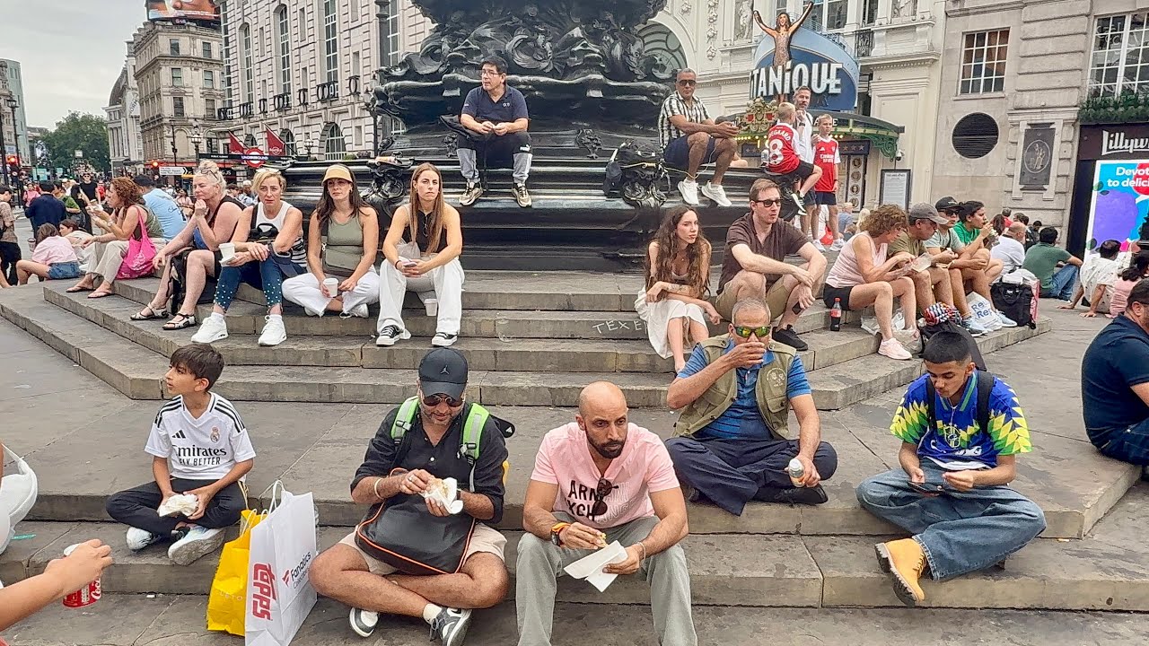 London in June 2025: London Summer Heatwave ! 30°C    Walking Tour | 4K HDR Virtual Walk [4K HDR]
