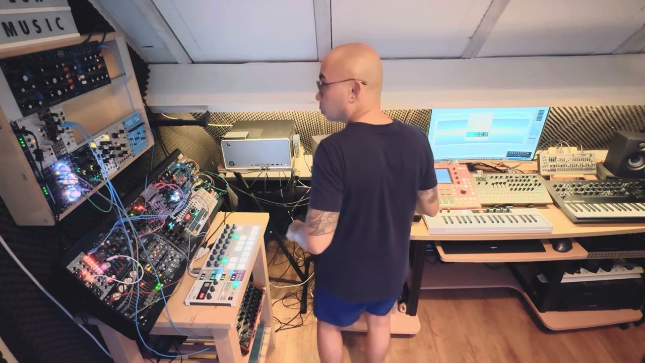 Dub Techno Jam Modular, MPC One & Digitone