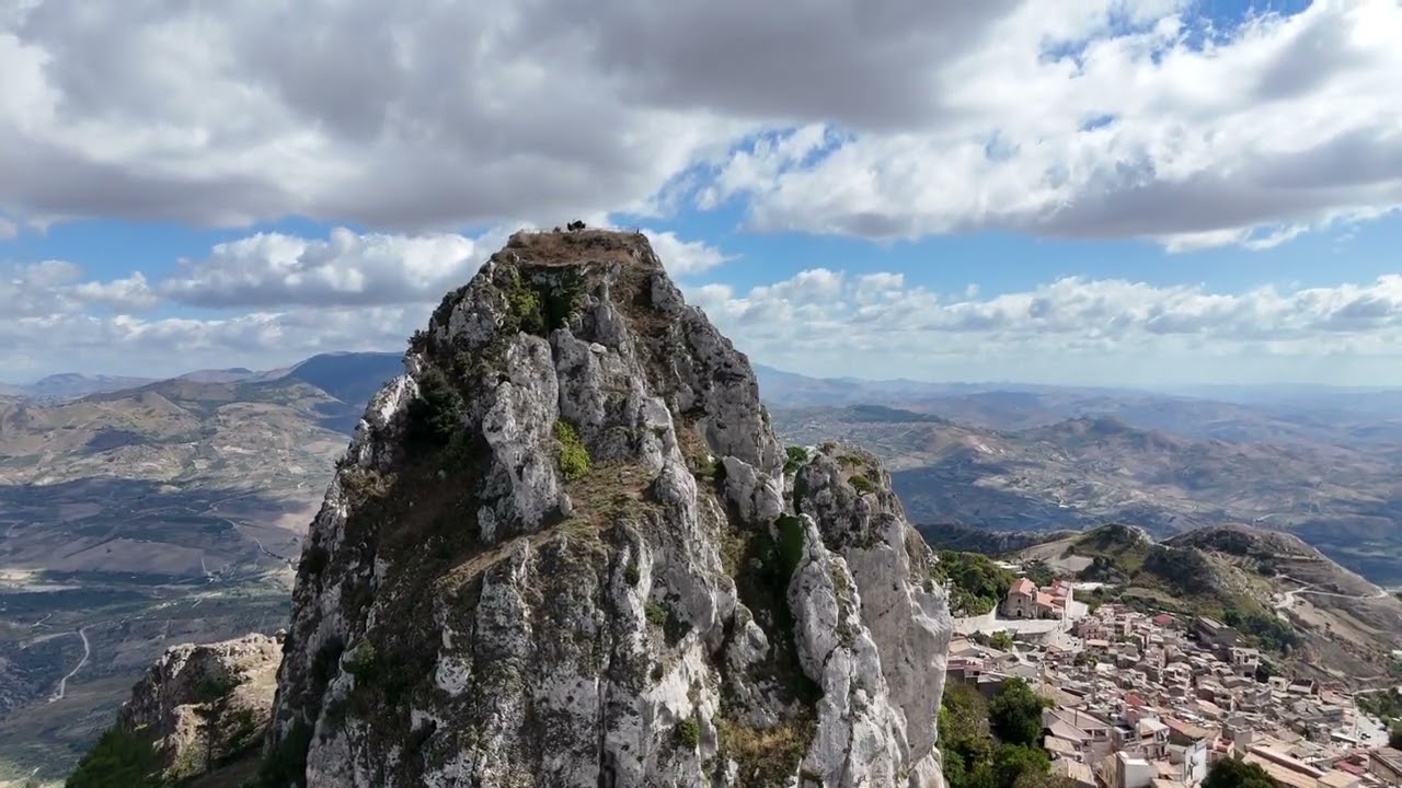 Caltabellotta, rocks and clouds.