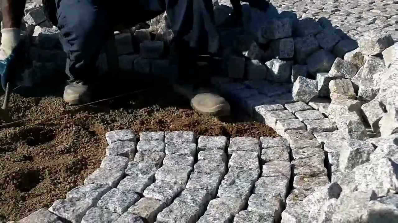 Pavistone esempio di posa di cubetti in granito della Sardegna