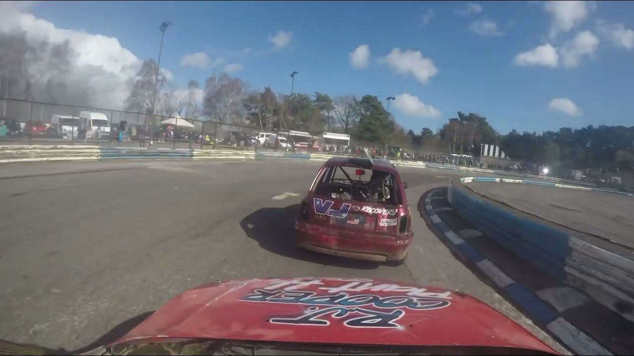 Ringwood raceway on car with Ryan Blair 225 final p2
