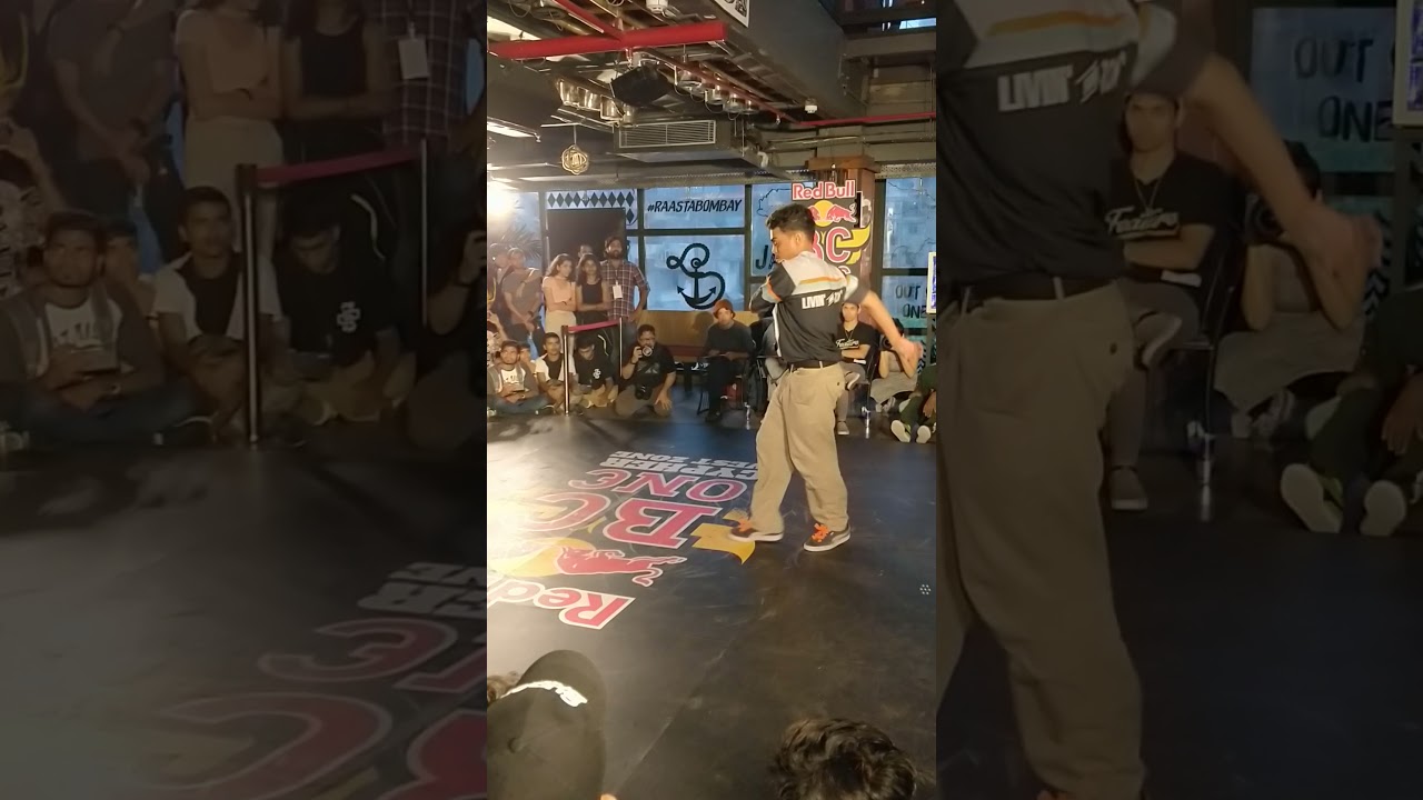 Bboy Sohail Vs Bboy Sonic at Red Bull BC One Mumbai Cypher