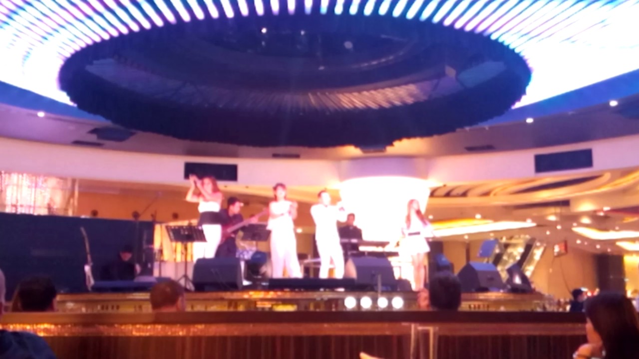 Versetwo @ CenterPlay City of dreams