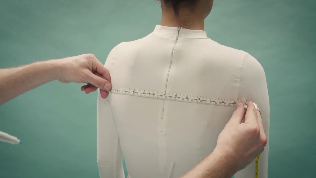 Back Width measurement - Women