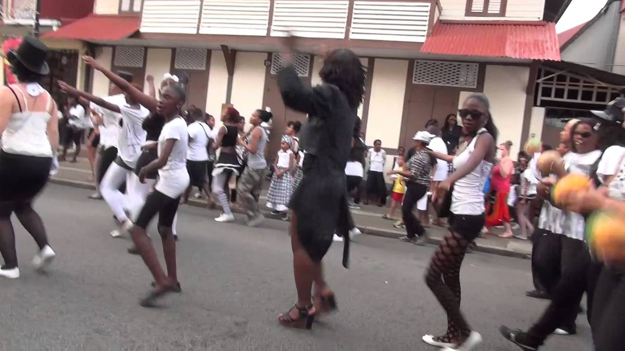 MAYOURI TCHÔ NEG en puissance 2014 [Carnaval de GUYANE]