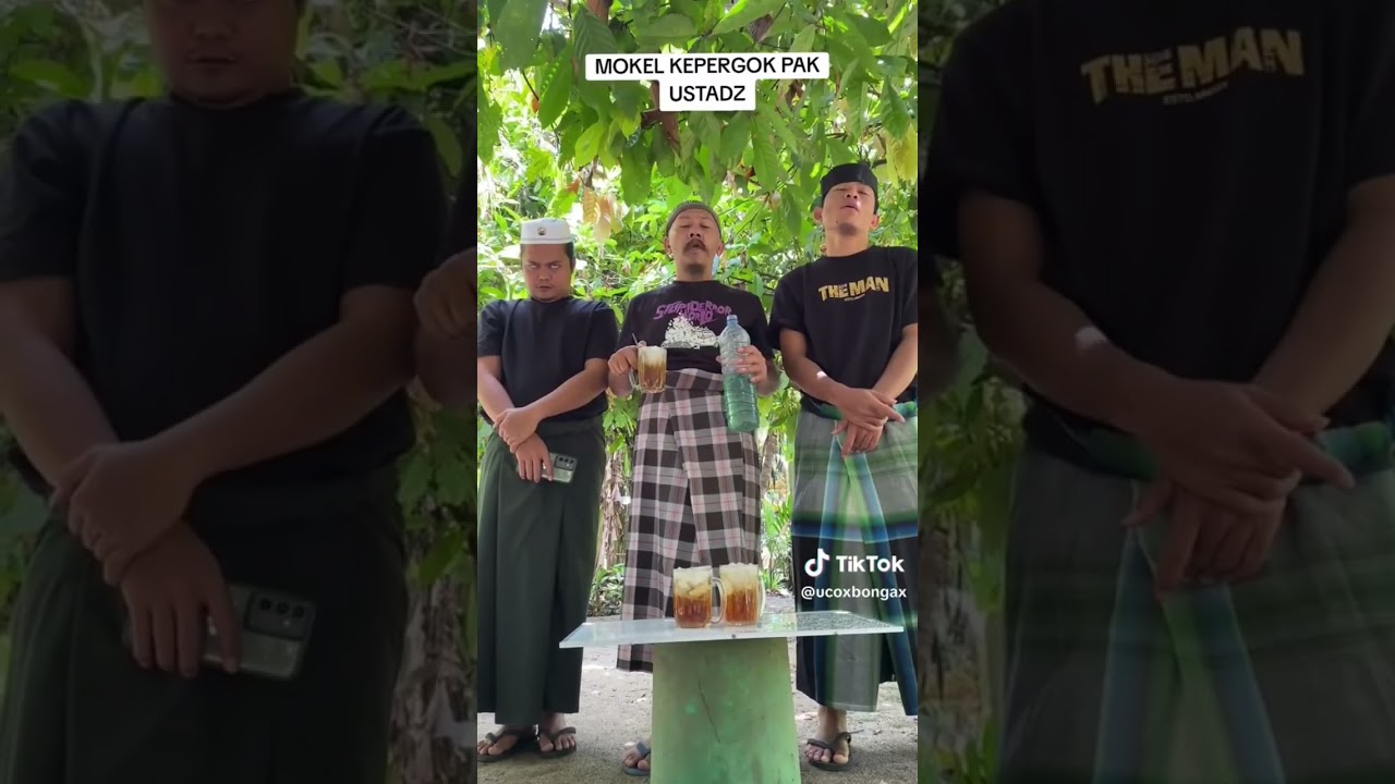 mokel depan pak ustad