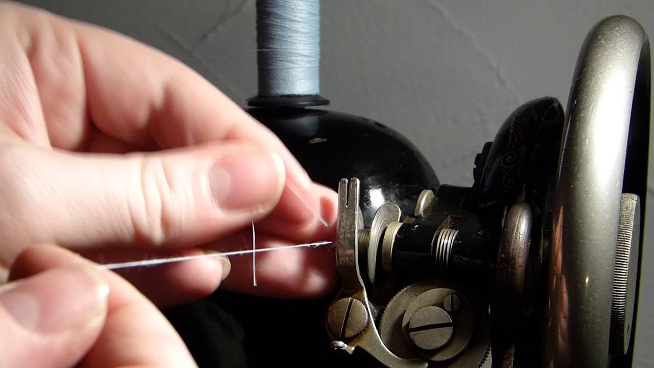 Nähen mit einer alter Singer Nähmaschine Teil 1: Spule aufspulen
