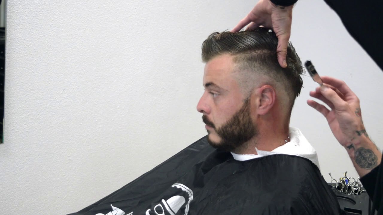 Tutorial: Undercut, High-Fade Rockerbilly Männer-Haarschnitt