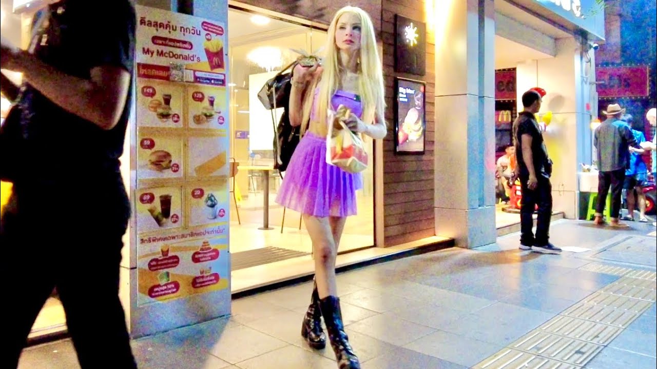 Thermae Cafe Boom Boom Freelancers 2024 | Thermae Cafe, Soi 4 Nana, Nana Plaza Bangkok 2024
