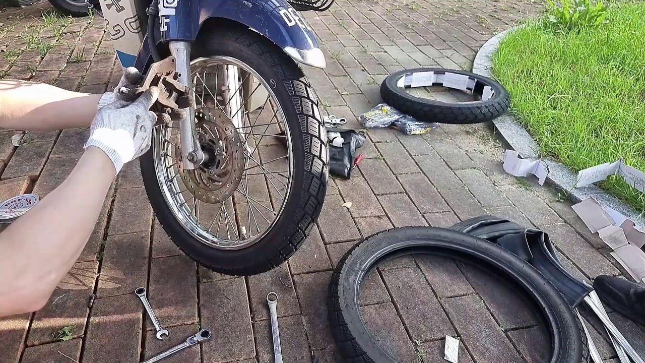 슈퍼커브 흥아 타이어 교체해보자