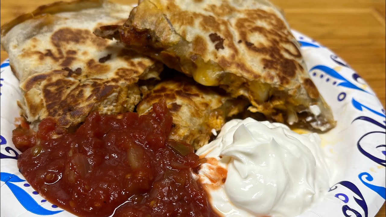 Quick And Easy Chicken Quesadilla