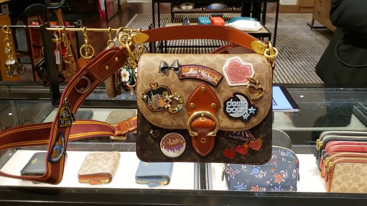 Browse With Me At the Coach Boutique - NEW STUFF: Beat Bags, Willow Tote, and Sale!
