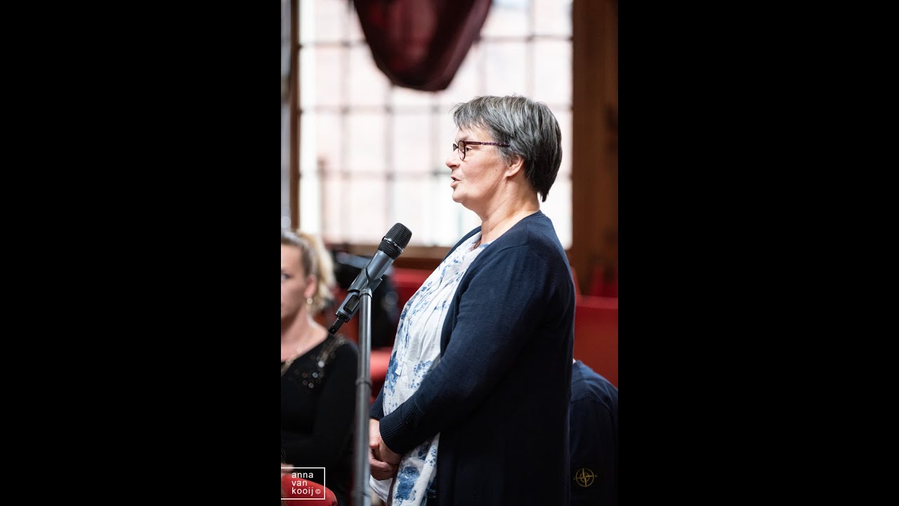 EEN APART LOKET VOOR LVB'ERS? | DE PUBLIEKE TRIBUNE | AFL. 4 HEBBEN WE NOG PLEK VOOR EEN LAAG IQ?