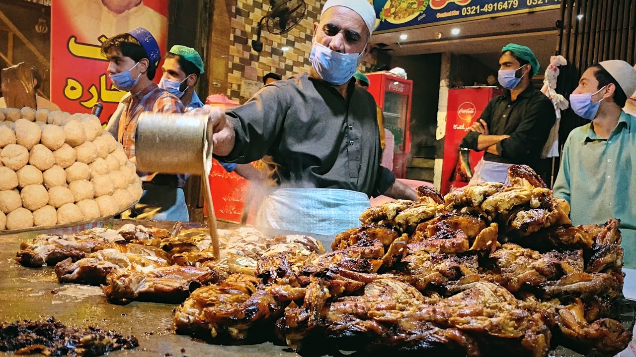 безумная уличная еда в Пакистане 🇵🇰 тур по ночному рынку Лахора🔥курица тава + паан + баранина хариса